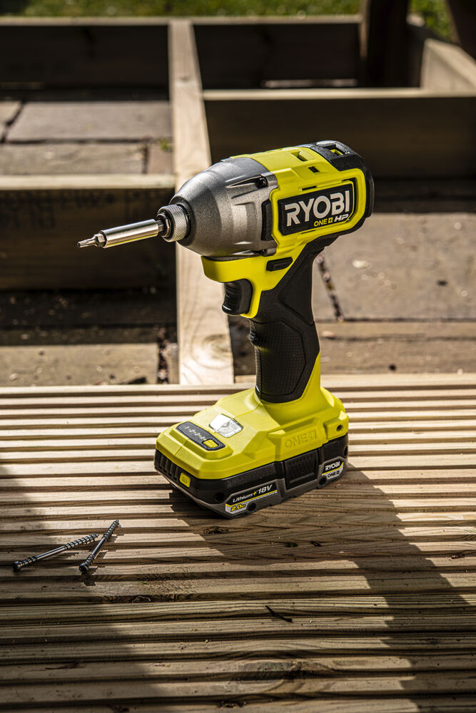 ONE + / Винтоверт RYOBI HP RID18X-0 (без батареи)