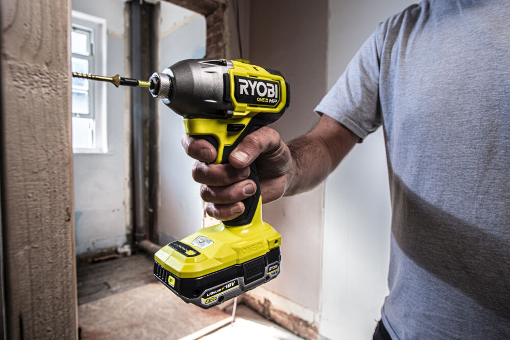 ONE + / Винтоверт RYOBI HP RID18X-0 (без батареи)