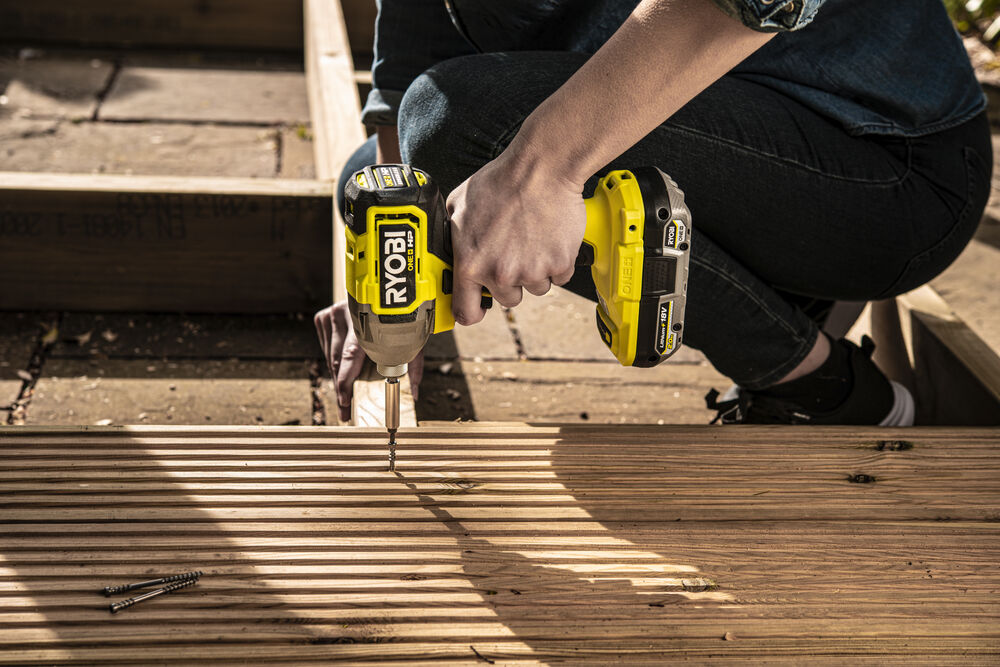 ONE + / Винтоверт RYOBI HP RID18X-0 (без батареи)