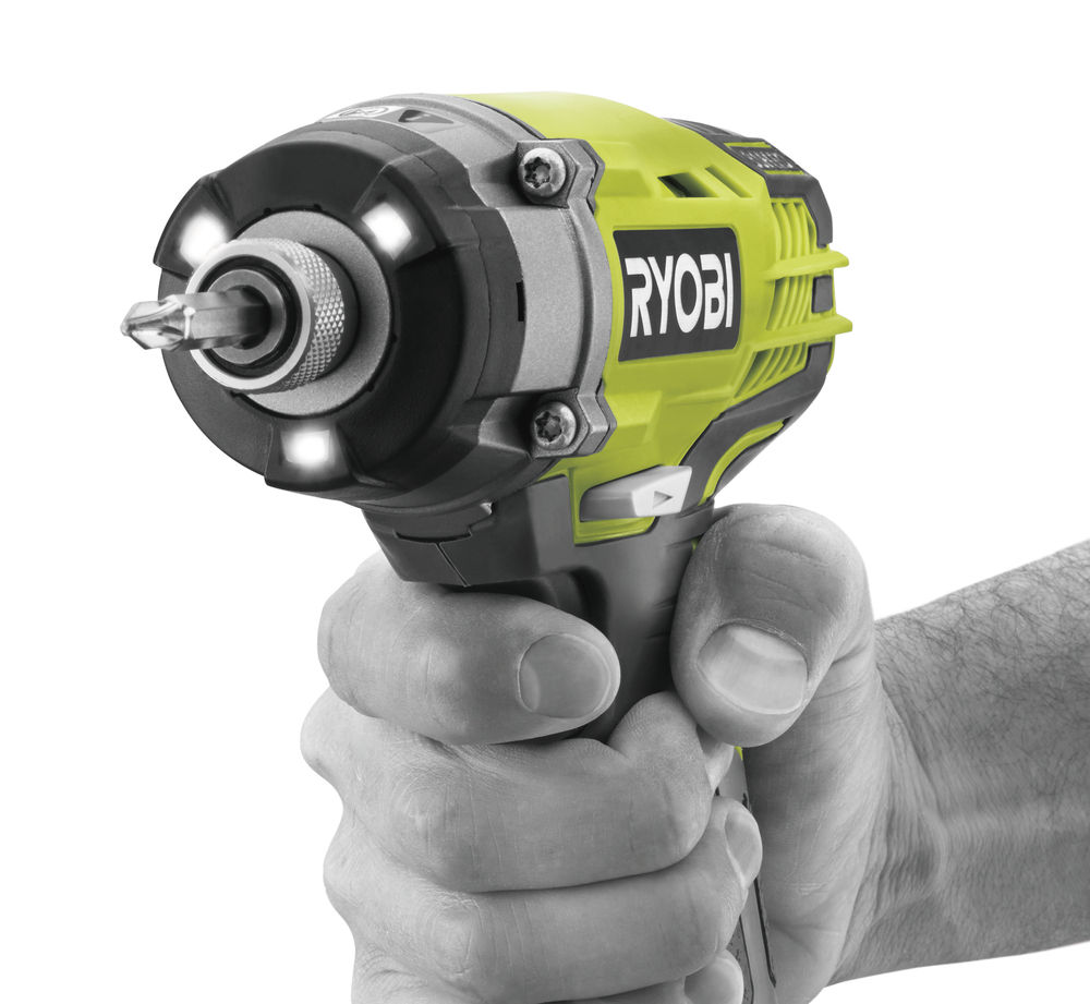 ONE + / Винтоверт RYOBI R18ID3-0 (без батареи)