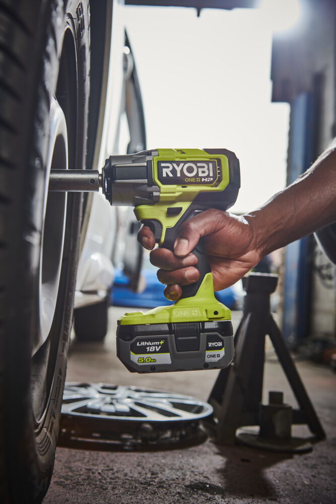 ONE + / Гайковерт RYOBI RIW18X-0 (без батареи)
