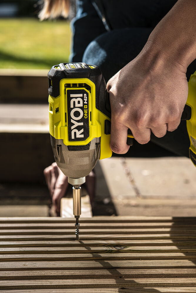 ONE + / Винтоверт RYOBI HP RID18X-0 (без батареи)