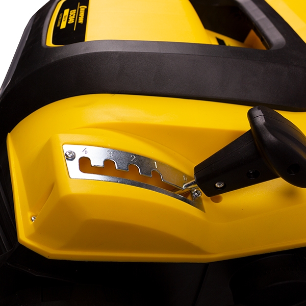 Скарификатор электрический, 1800 Вт., 400 мм., 55л., 2в1, 230 В., 50 Гц., 104 дБа.