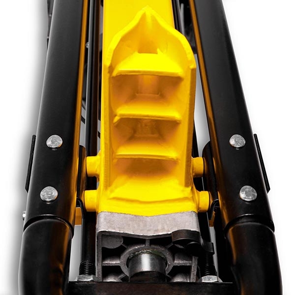 Дровокол Champion LSH5001, 2,2 кВт, 5 тонн, 45,4кг, +насадка для колки на 4 части