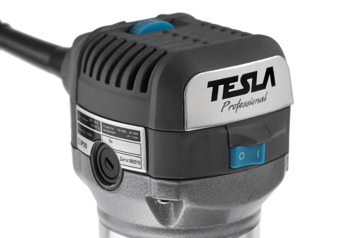 Фрезер TESLA TRE710