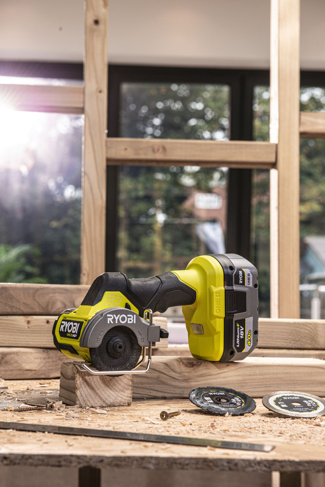 ONE + / Пила циркулярная аккумуляторная Ryobi HP RCT18C-0 (без батареи)