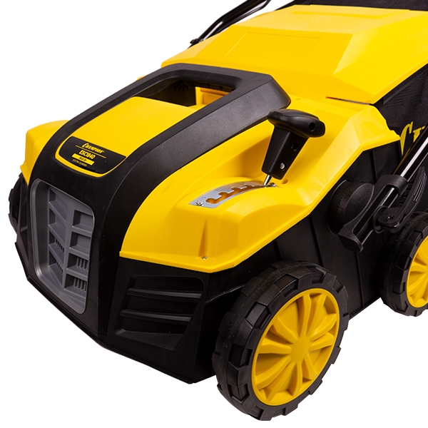 Скарификатор электрический, 1800 Вт., 400 мм., 55л., 2в1, 230 В., 50 Гц., 104 дБа.