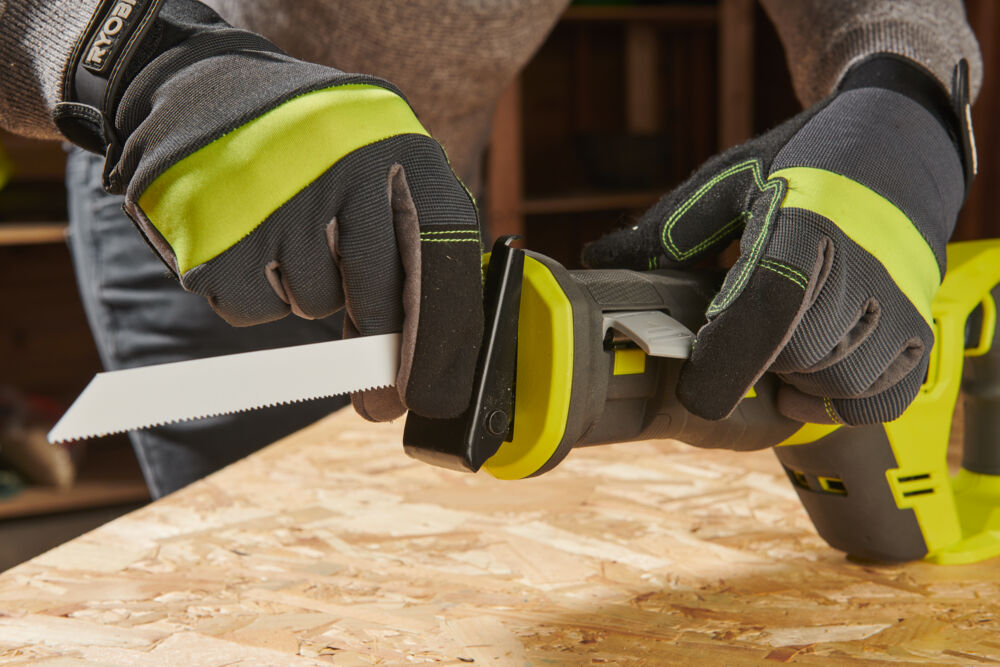 ONE + / Пила сабельная RYOBI RRS18-0 (без батареи)