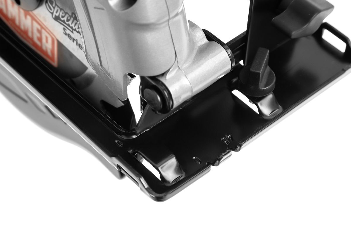 Пила циркулярная Hammer Flex CRP1300D