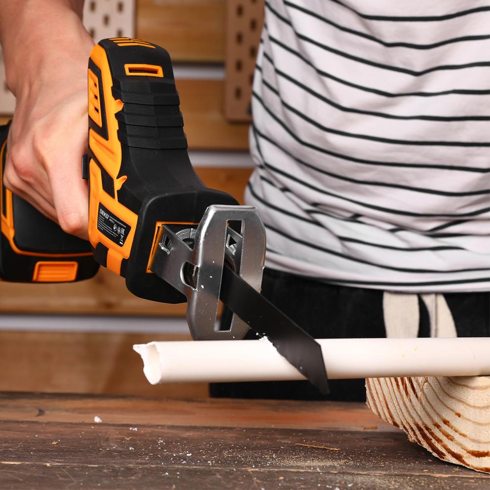 Пила сабельная аккумуляторная DEKO DKRS20 085-1070