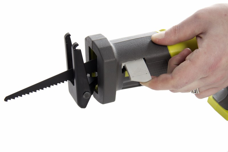 ONE + / Пила сабельная RYOBI RRS1801M (без батареи)