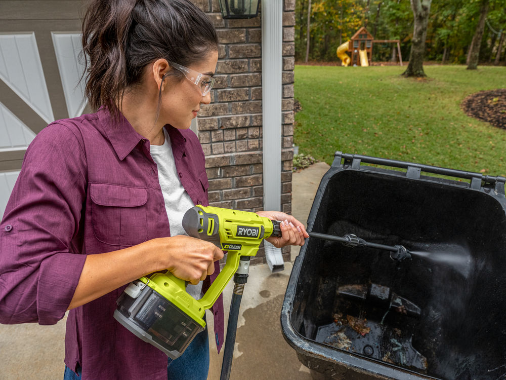 ONE + / Мойка высокого давления RYOBI RY18PW22A-0 (без батареи)
