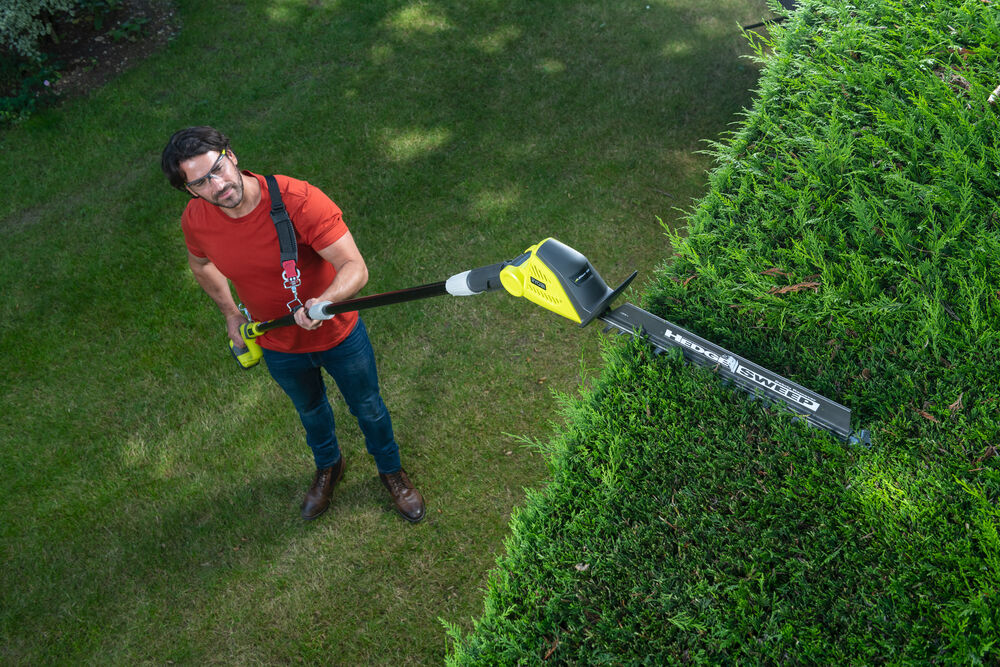 ONE + / Кусторез высотный RYOBI OPT1845 (без батареи)