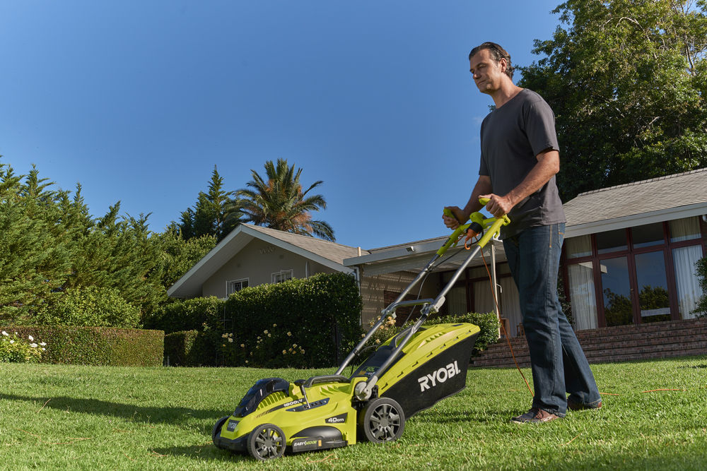 Газонокосилка электрическая RYOBI RLM18E40H