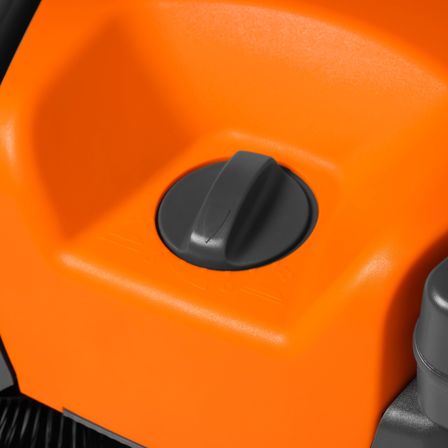 Машина подметальная DAEWOO DASW 7850