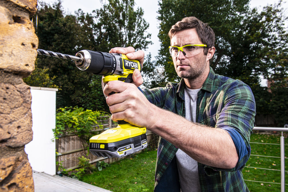 ONE + / Ударная дрель-шуруповерт RYOBI HP RPD18C-0 (без батареи)