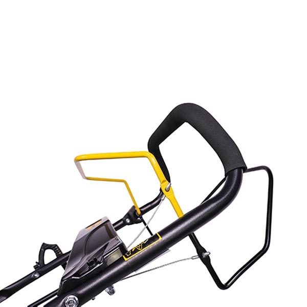 Газонокосилка бензин. Champion LM4627, 2,6кВт., привод,травосбор. 60л., шир.захвата 460мм.,25-75мм.,3в1