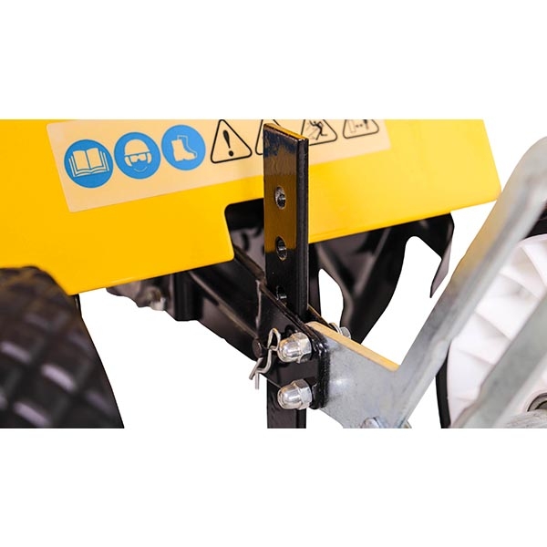 Мотокультиватор Champion GC252, 51,7 куб.см., 1,9 л.с., шир. 25 см., глуб. 22,5см., 1,2л.бак