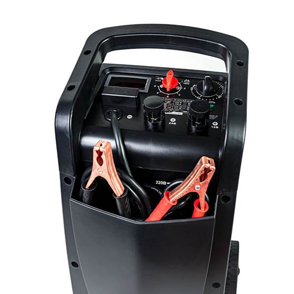 Устройство пуско-зарядное P.I.T. PZU650-C, 2,2/12 кВт., ток.зар. 60/70А. max, 480А., 220В.,50Гц.