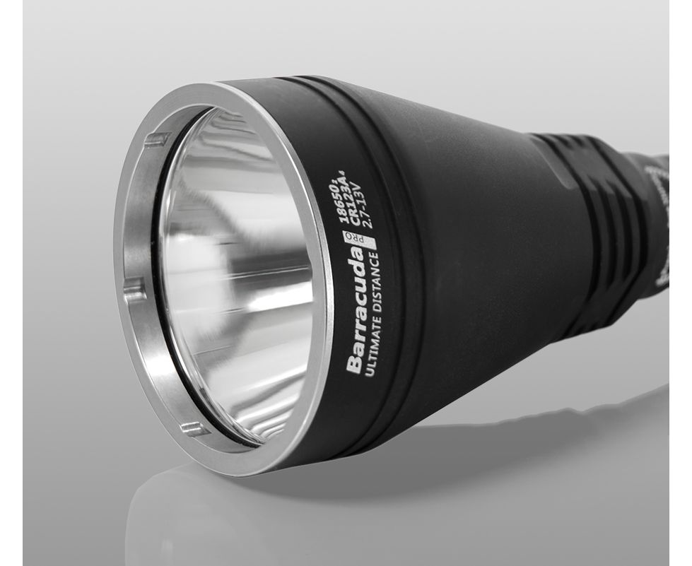 Фонарь Armytek Barracuda Pro XHP35 HI Белый