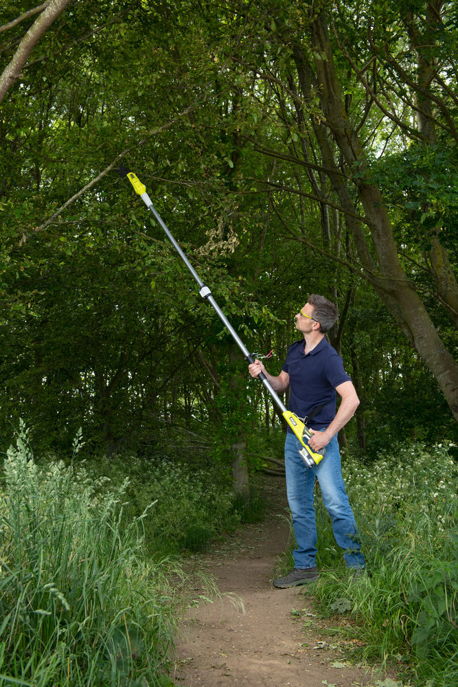 ONE + / Секатор (сучкорез) RYOBI RY18PLA-0 (без батареи)