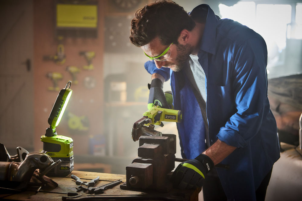 ONE + / Ленточный напильник RYOBI R18PF-0 (без батареи)