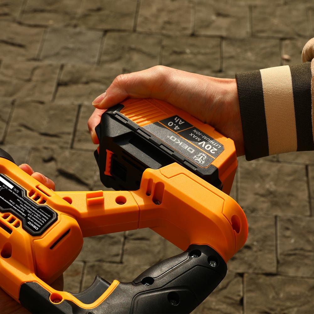 Сабельная пила аккумуляторная DEKO DKRS20 085-1126