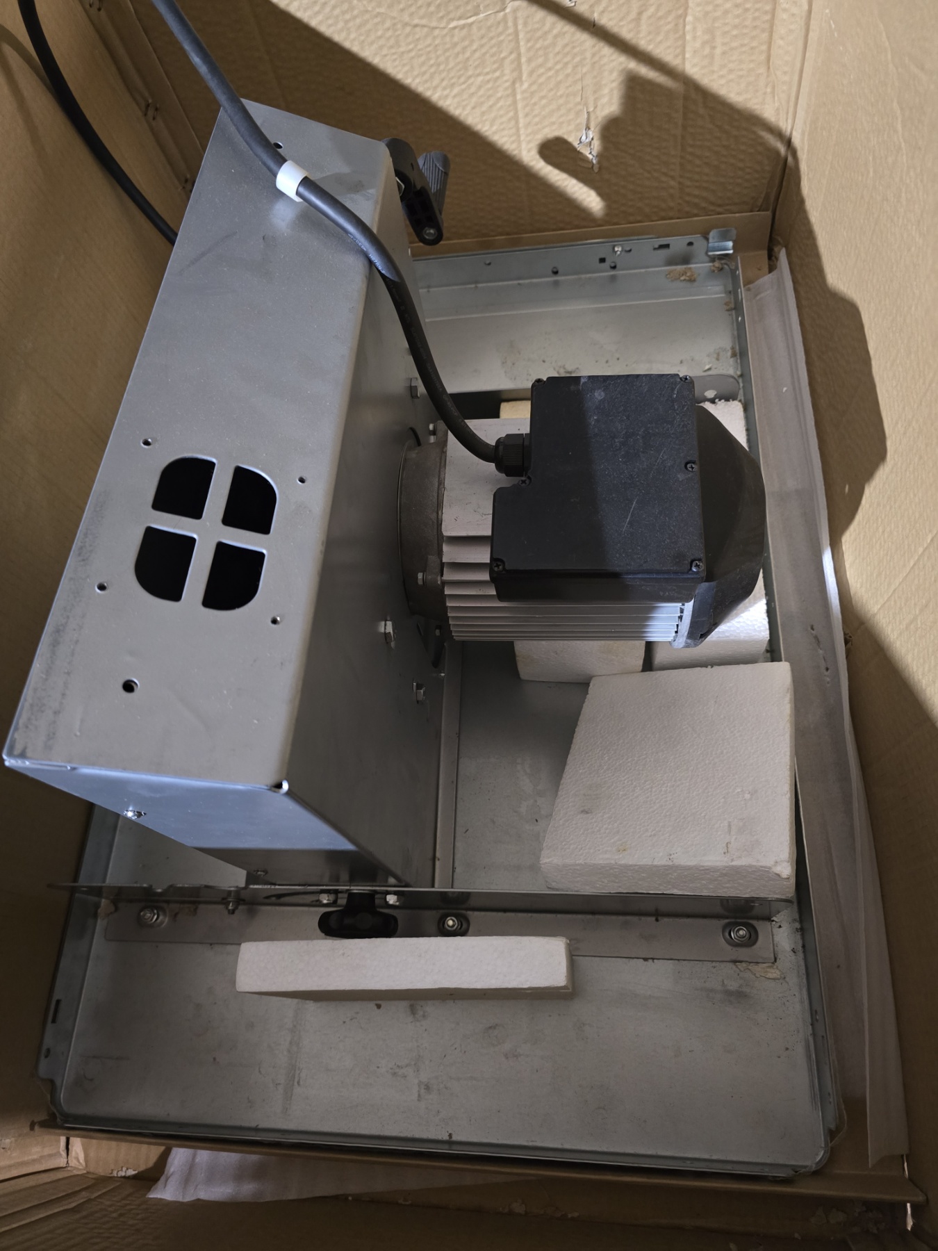 (Уценка) Распиловочный станок Zitrek TS-2500-315