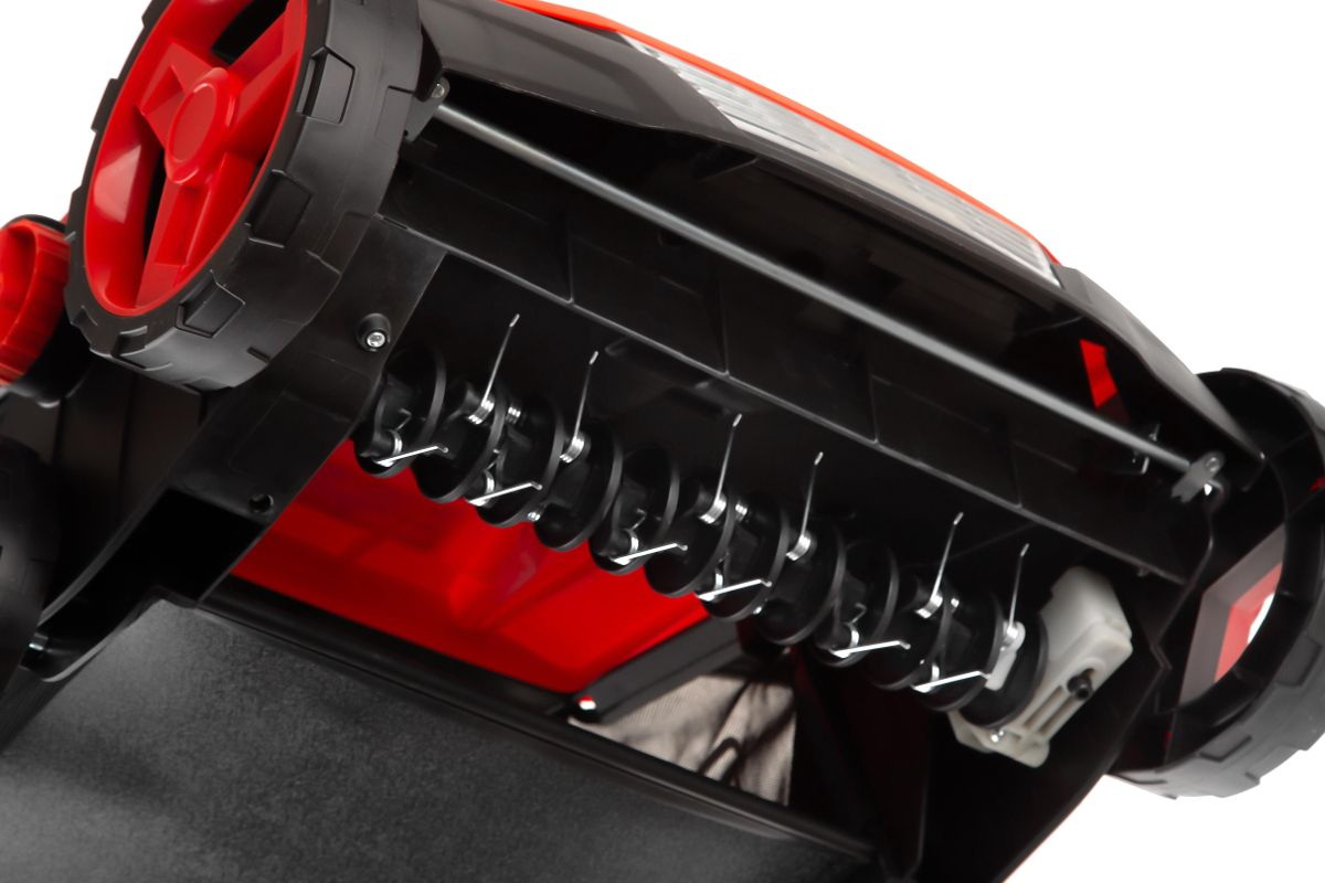 Аэратор-скарификатор электрический Hammer AS2000