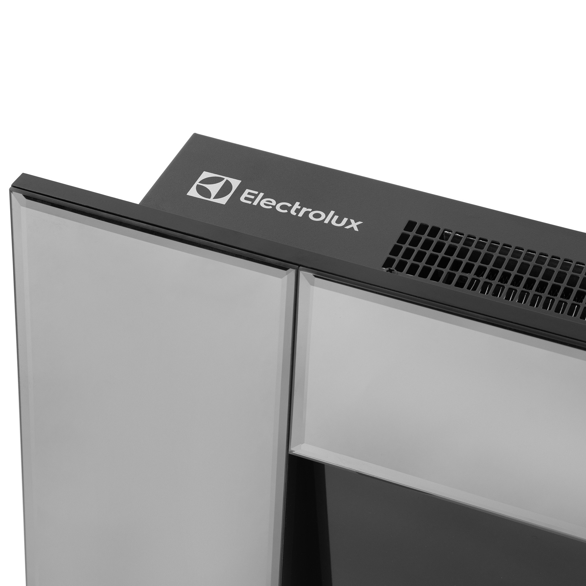 Электрокамин Electrolux EFP/W-2000S Silver