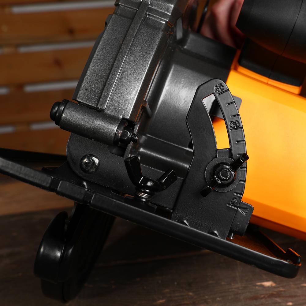 Пила циркулярная DEKO CS2500-D