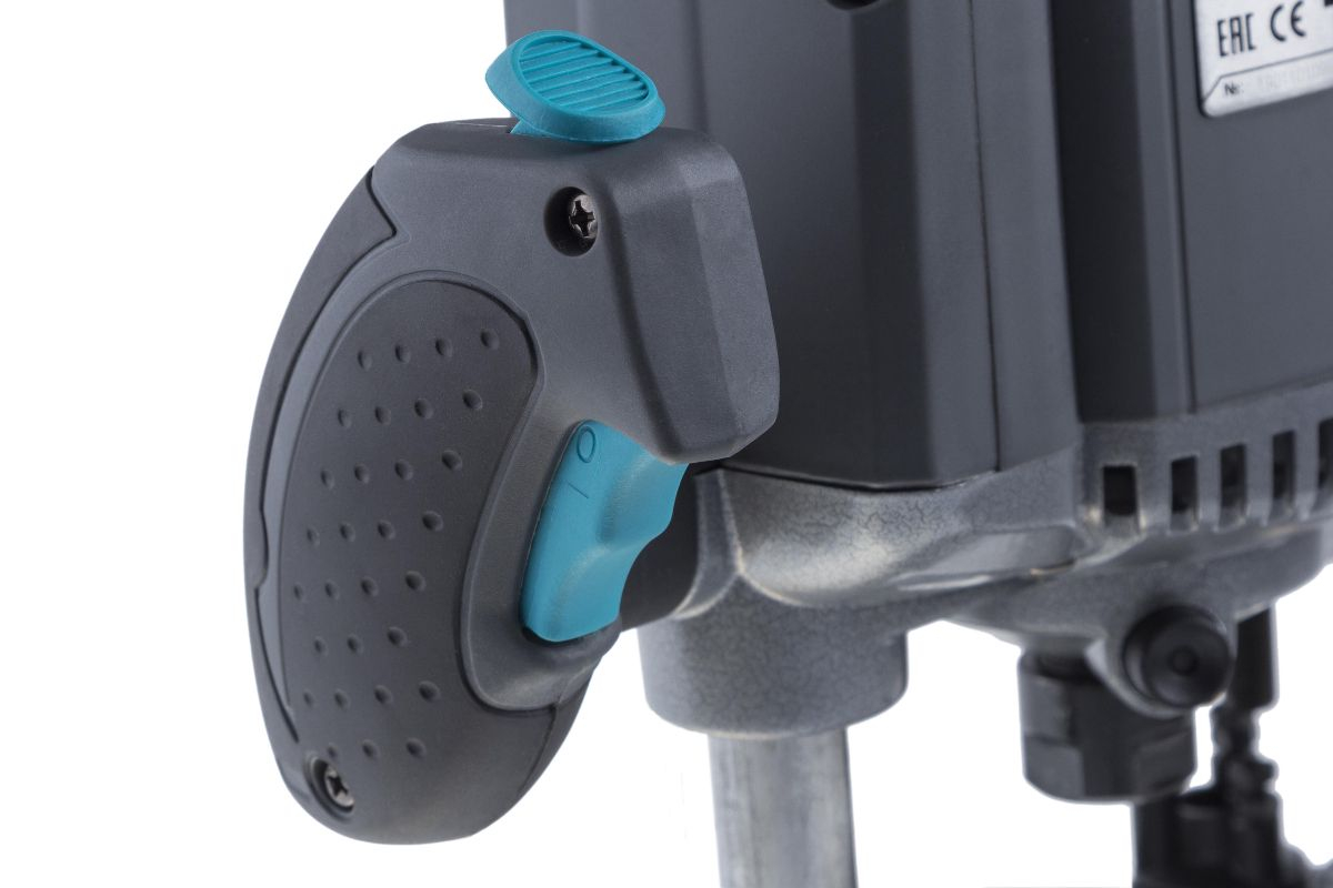 Фрезер TESLA TRE2200