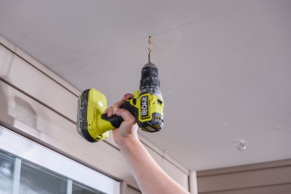 ONE + / Ударная дрель-шуруповерт RYOBI HP RPD18C-0 (без батареи)