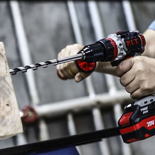 Дрель ударная бесщеточная аккумуляторная P.I.T. PSB20H-13D/3 X-Driver , 20 В, 0-300/0-2000 об/мин, 75 Hm, патрон 13 мм, 1 АКБ 4 Ач, ЗУ, кейс PIT
