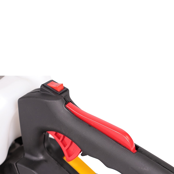 Бензоножницы Champion HT626R 0,75 кВт, 25,4 куб.см, 600 мм