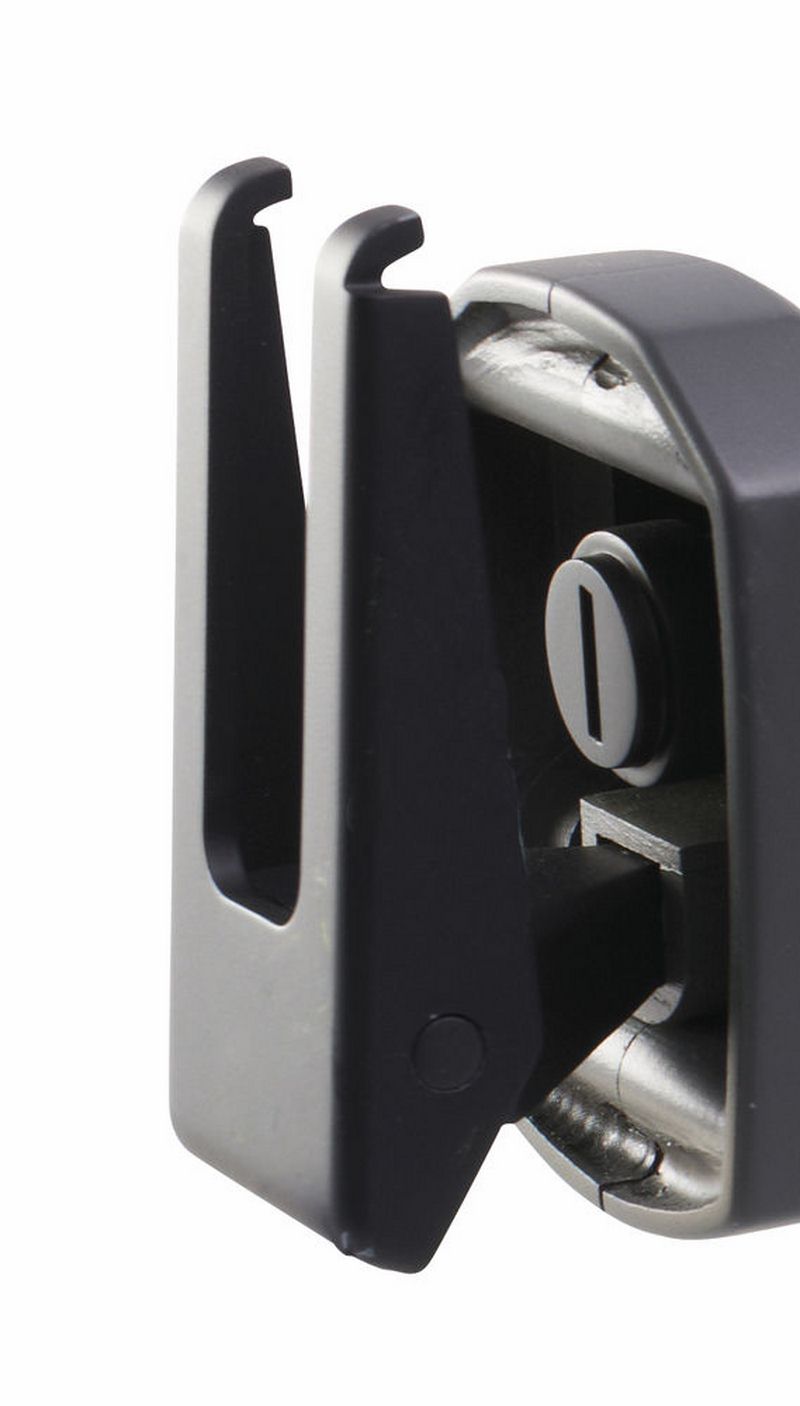 ONE + / Пила сабельная RYOBI RRS1801M (без батареи)