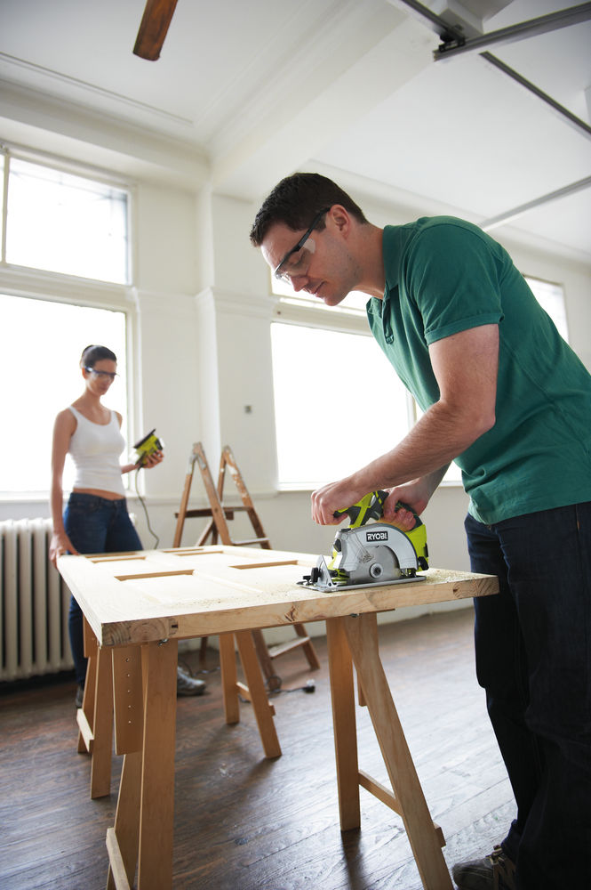 ONE + / Пила циркулярная RYOBI RWSL1801M (без батареи)