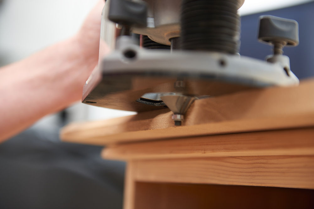 Фрезер RYOBI RRT1600-K