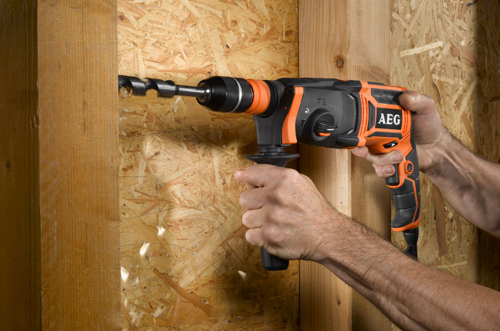 Перфоратор AEG KH24 IXE SDS +