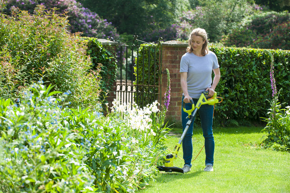 ONE + / Триммер гибридный RYOBI RLT1831H25F