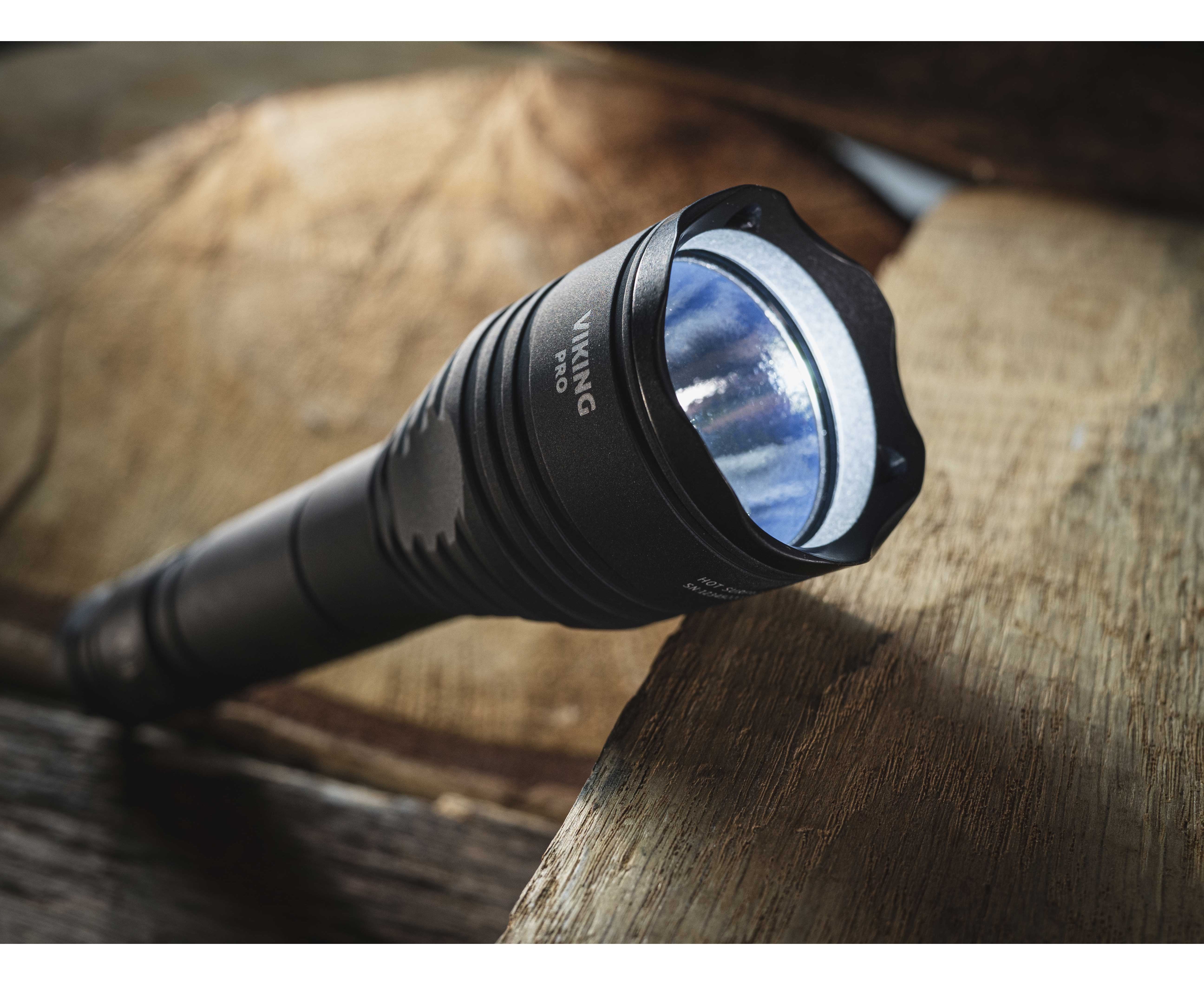 Фонарь Armytek Viking Pro Magnet USB Теплый