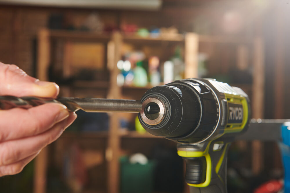 ONE + / Дрель-шуруповерт RYOBI RDD18-0 (без батареи)