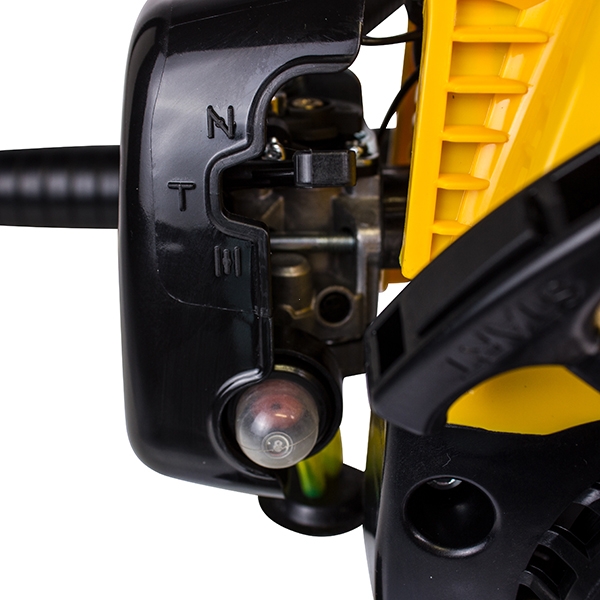 Мотодрель Champion DR230, 0,6 кВт/0,8 лс, 23 см.куб., патрон 1,5-13 мм