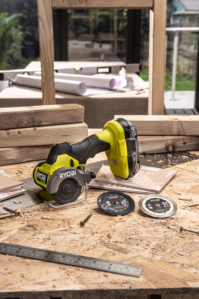 ONE + / Пила циркулярная аккумуляторная Ryobi HP RCT18C-0 (без батареи)
