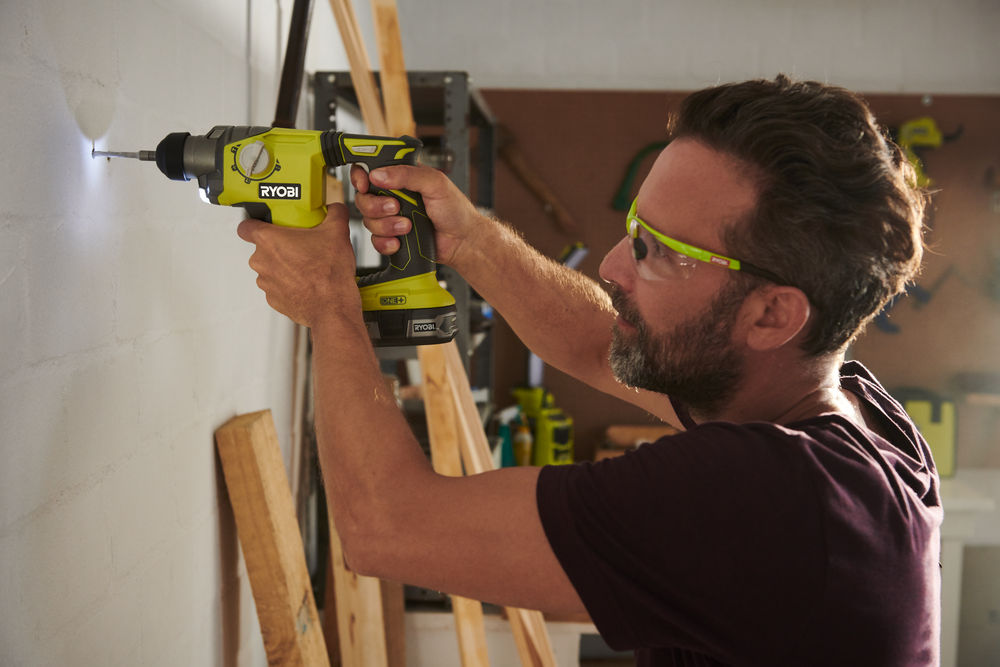 ONE + / Перфоратор RYOBI R18SDS-0 (без батареи)