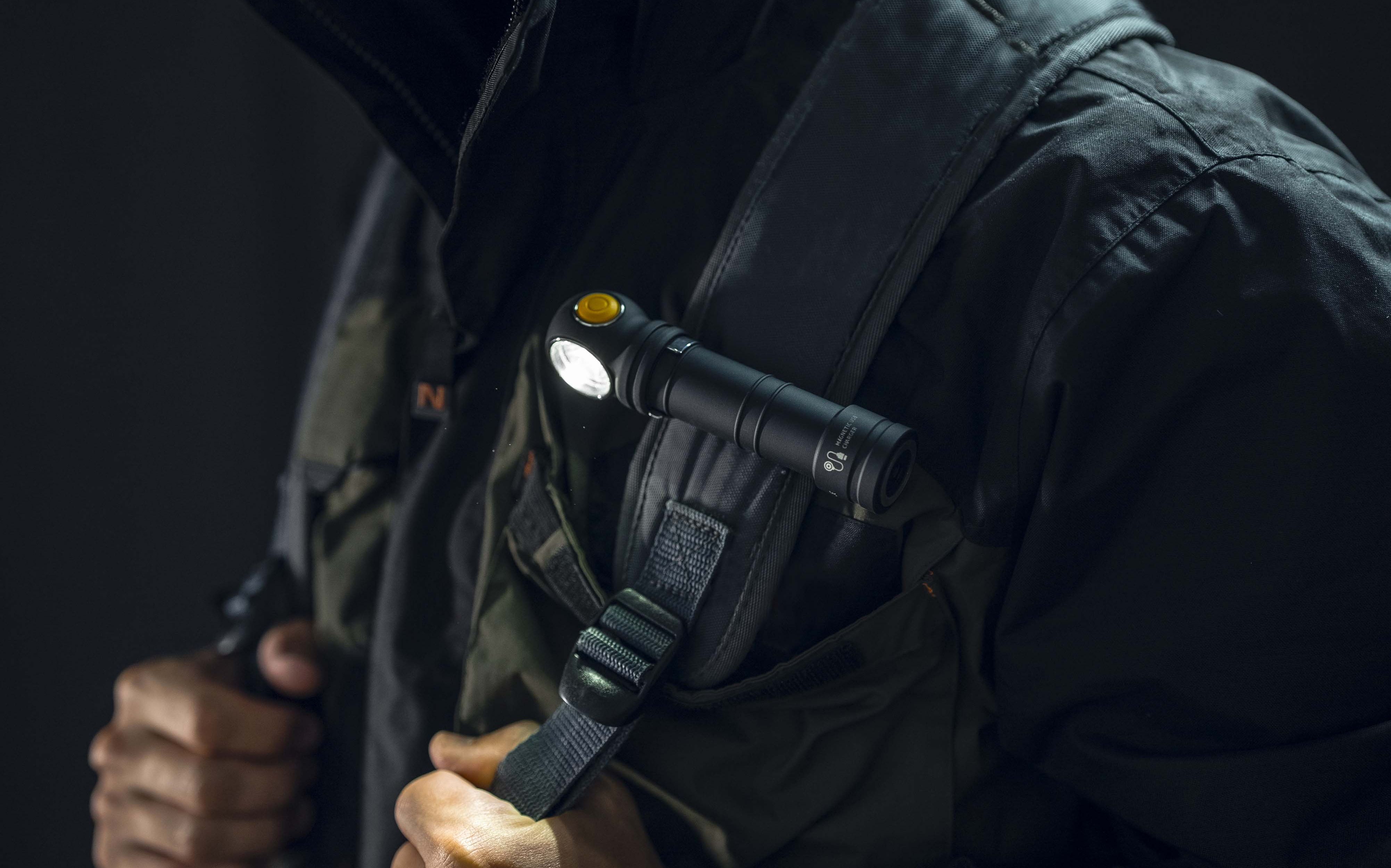 Фонарь Armytek Wizard C2 Pro Max LR Теплый