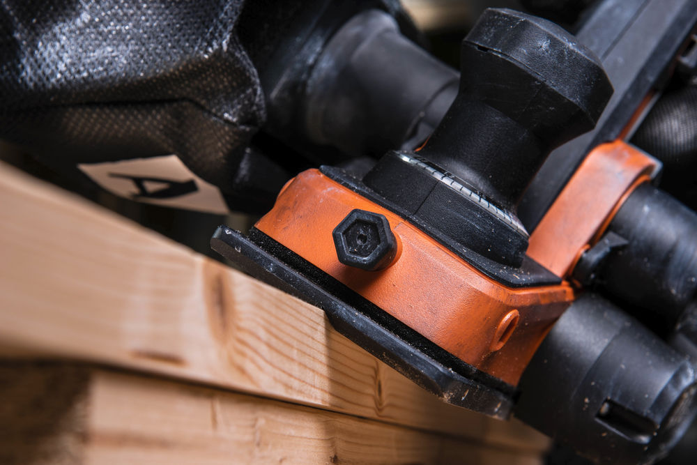 Рубанок аккумуляторный AEG BHO18BL-0 (без батареи)