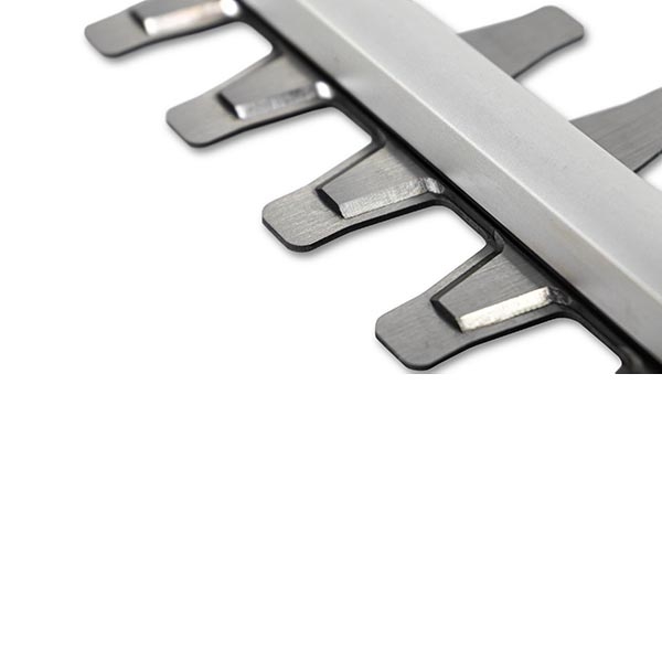 Ножницы аккумуляторные Champion HTB400, 36В, 4 Ач, 550 мм, 2800 ход/мин, без АКБ и ЗУ