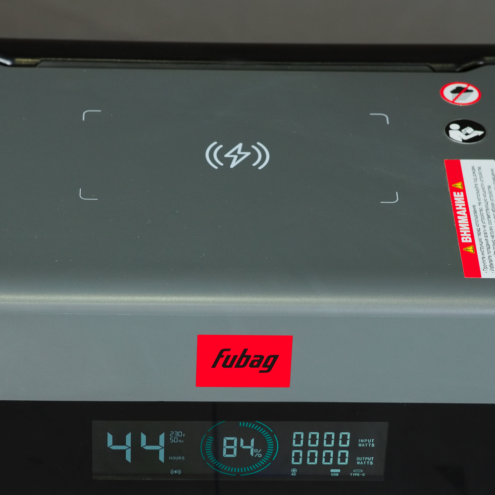 Портативная электростанция FUBAG AS 2400i (аккумулятор LiFePO4)