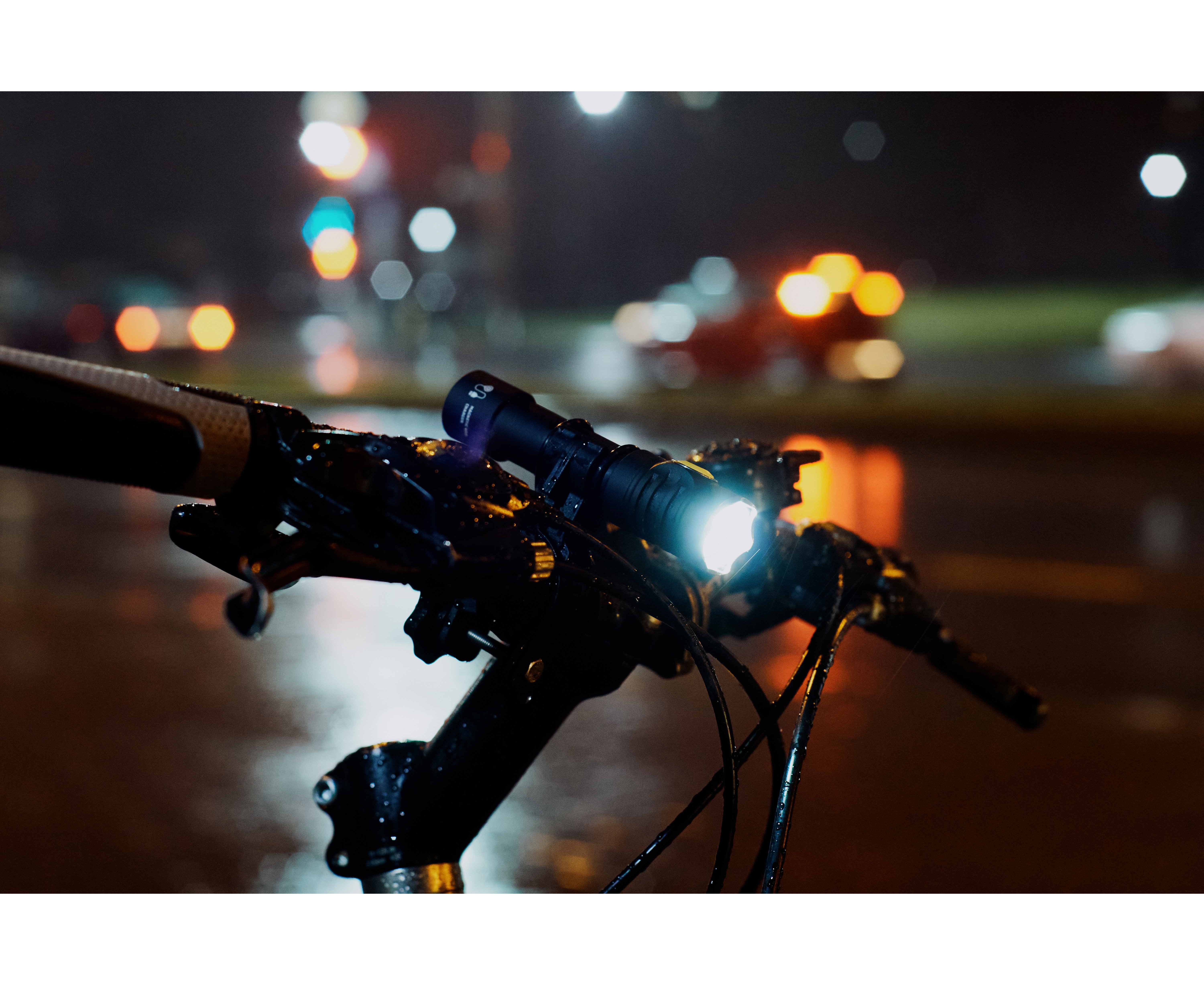 Фонарь Armytek Prime C2 Pro Magnet USB Белый